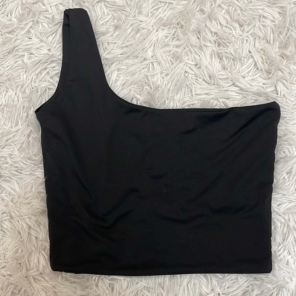 one shoulder top *new